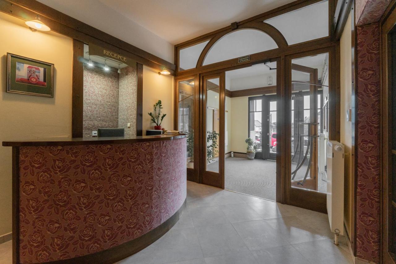 Hotel Amco Zábřeh Extérieur photo