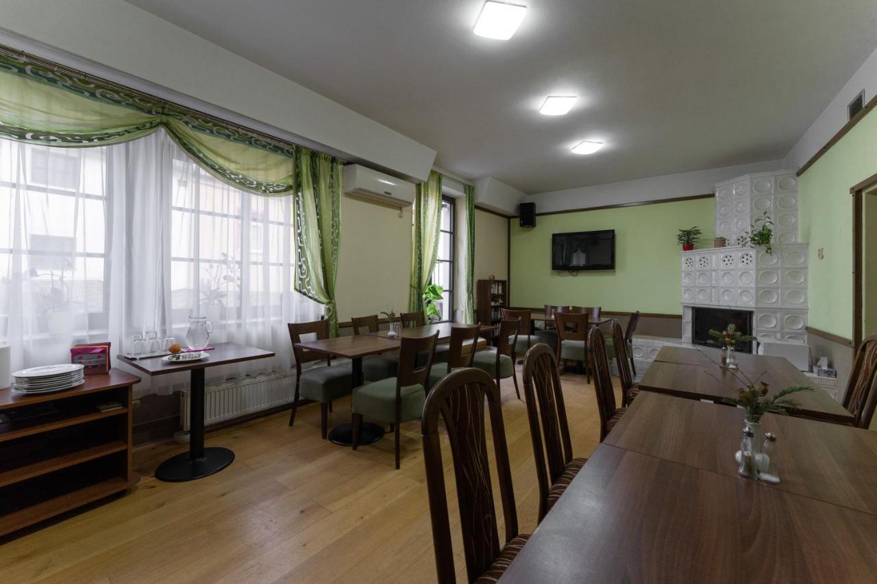 Hotel Amco Zábřeh Extérieur photo